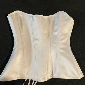 Sleek Satin White Corset Strapless Shapewear NWT size M